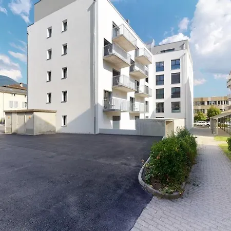 Apartment Furnished Studio #306 - Swiss